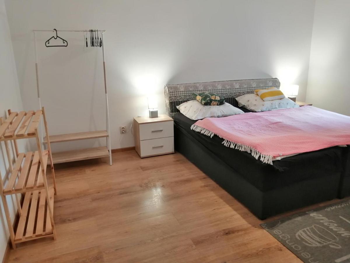 Slavik Apartment *